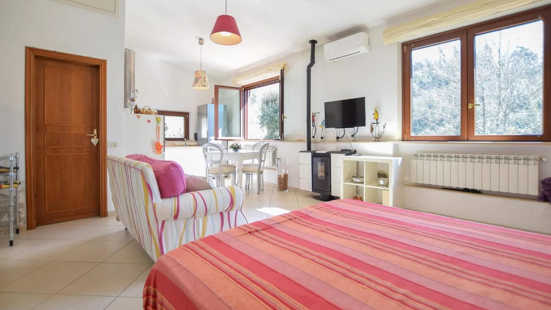 Awesome Apartment In Camaiore With Wifi 0*,